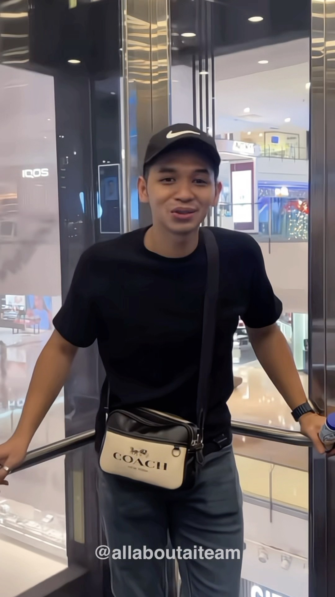 Aduh Kemain Nyanyi Untuk Nuha Dekat Dalam Lift Eh Matwe Ni ? #nuwan #aisafwan #nuha #aiteam